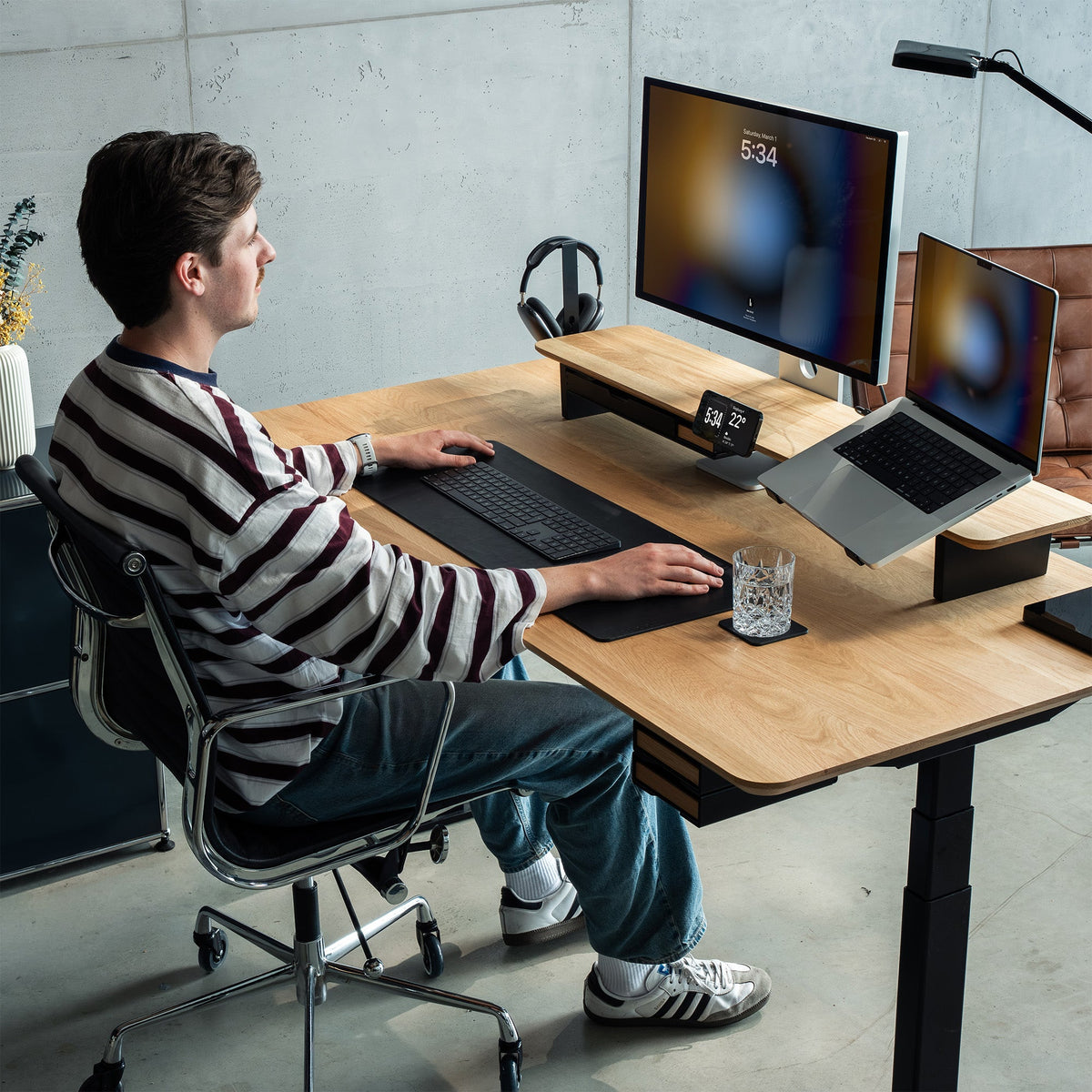 Warum manche Desk Setups besser aussehen: 7 Designprinzipien