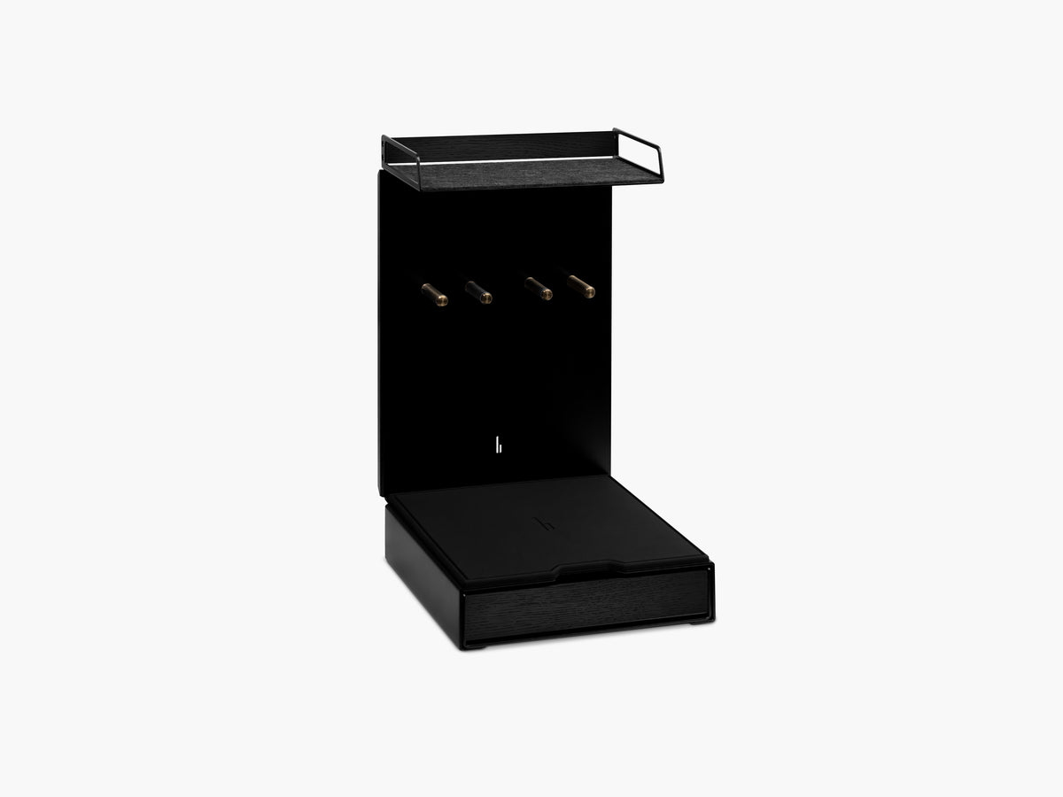Barista Bar komplett in Schwarz mit schwarzem Eichenholz, vier Messinghalter für Zubehör, Schublade mit schwarzer Eichenholz-Front #material_All Black