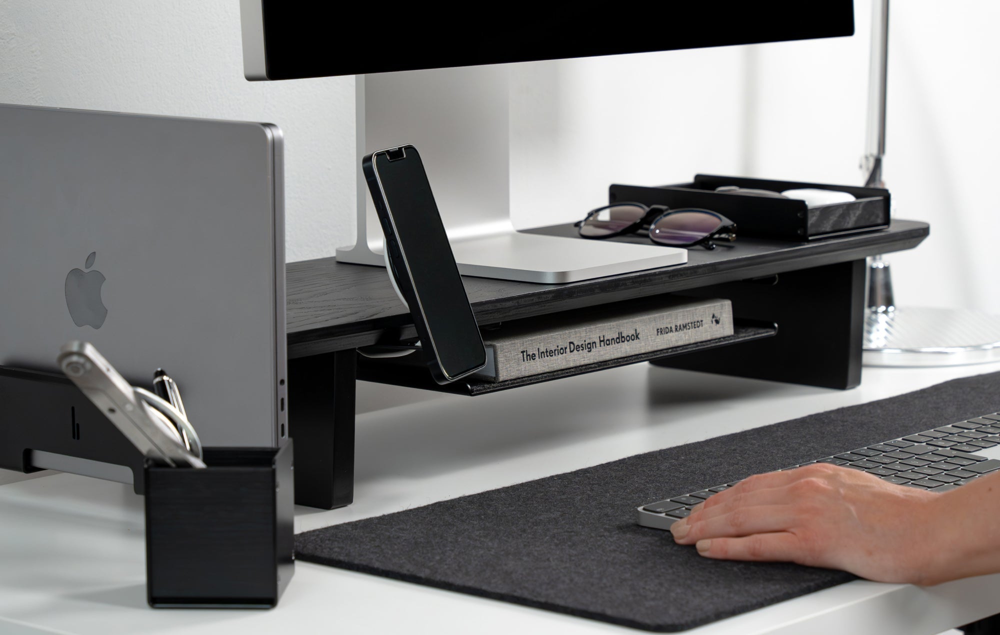 Kabelmanagement leicht gemacht: Die smarte Lösung für Deine Kabel