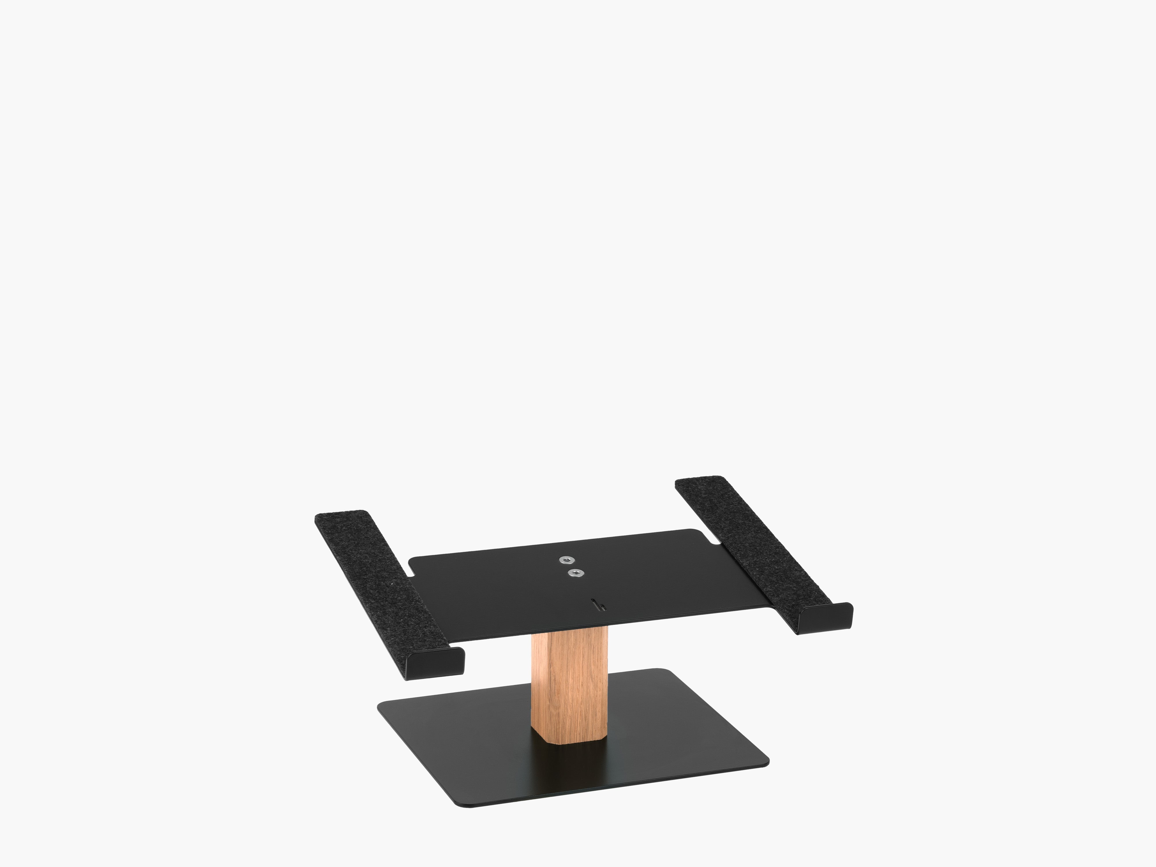 BALOLO, Laptopständer, Laptop Ständer, Laptop Ständer Holz, Laptopständer Holz, Laptop Halterung, Laptop Halter, Macbook Ständer, Macbook Ständer Holz, organisierter Schreibtisch, home office, Laptop setup,Laptopstand, Laptop Stand, Wooden Laptop Stand, Laptop Holder, Laptop Mount, Macbook Stand, Laptop Stand Wood, Macbook Stand Wood, organized workspace #material_Eiche