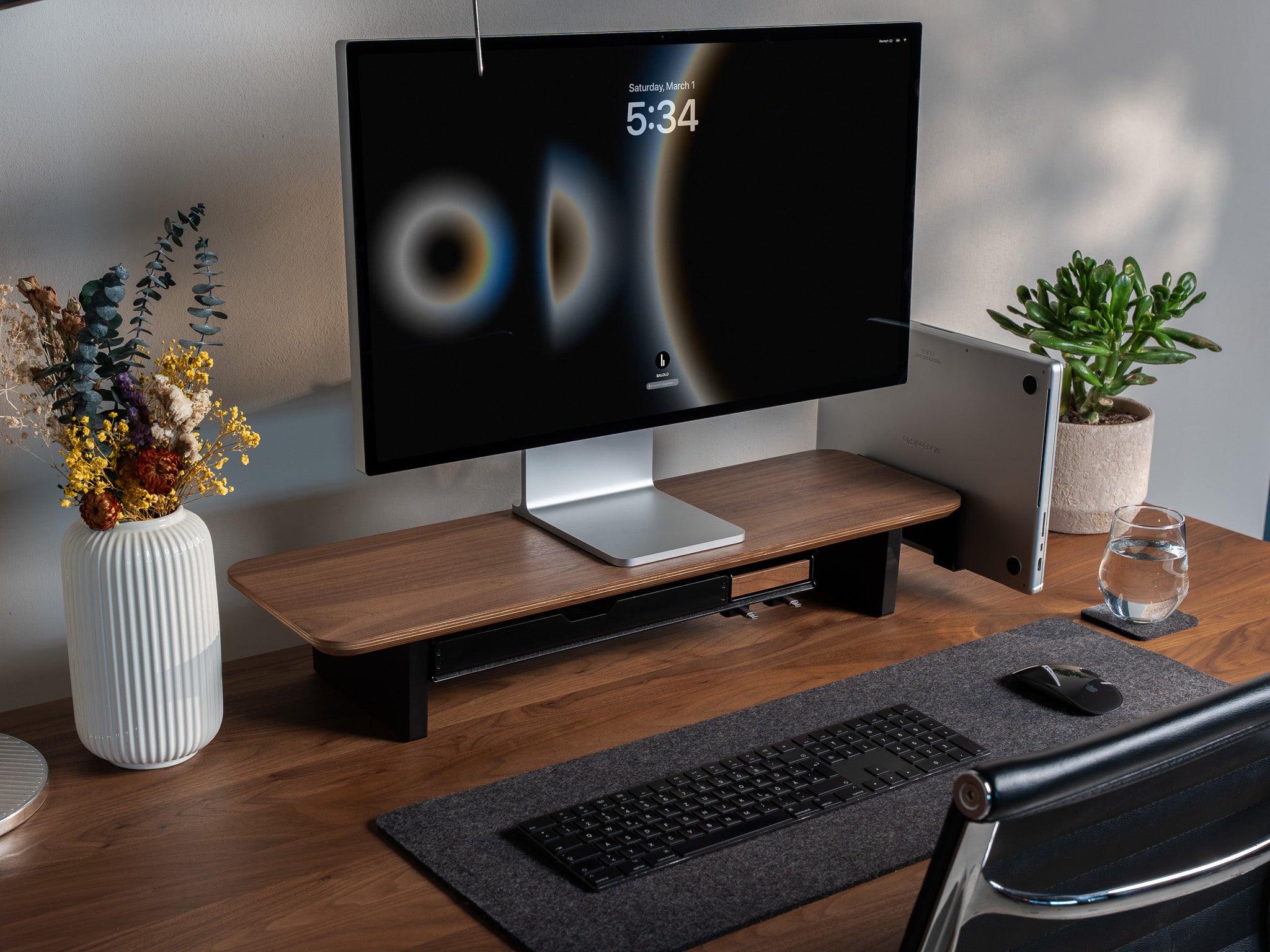 The Setup Cockpit Medium & Laptop Dock Set - Walnut | BALOLO